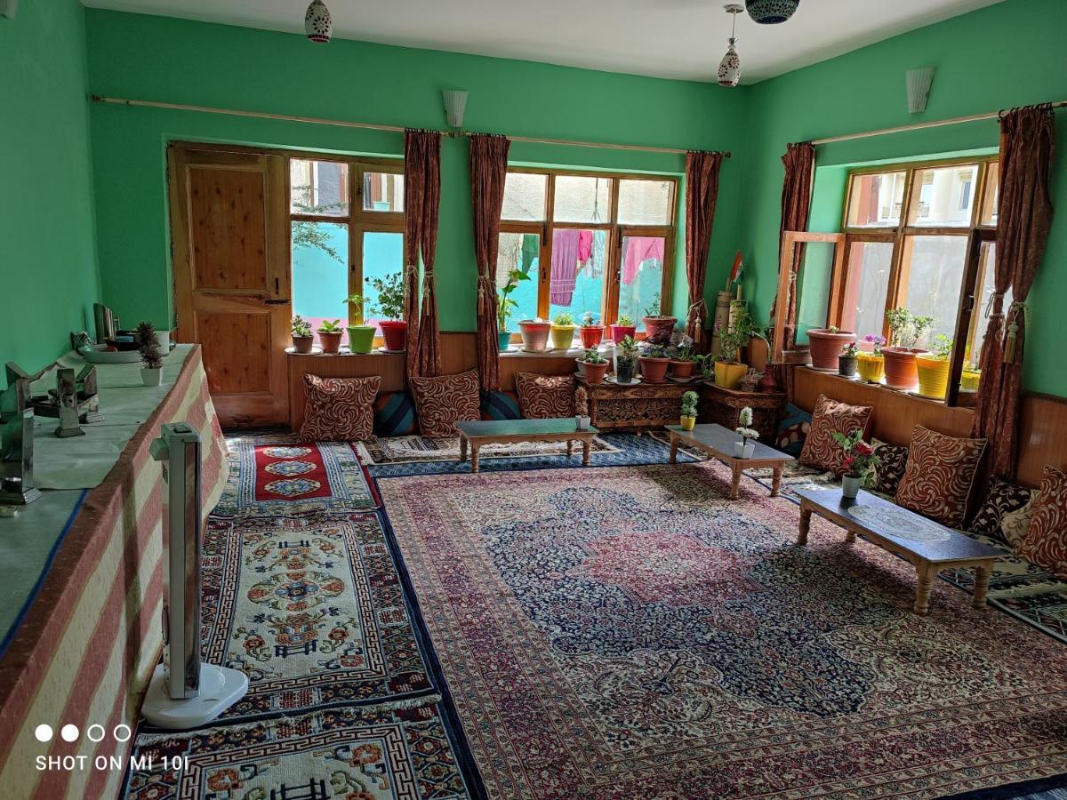 The Mir Villa Ladakh เลห์ ภายนอก รูปภาพ