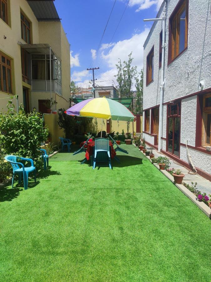 The Mir Villa Ladakh เลห์ ภายนอก รูปภาพ